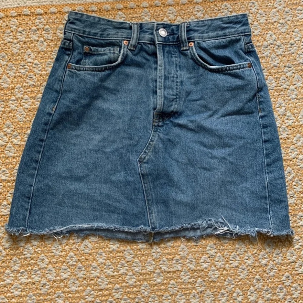 Denim skirt